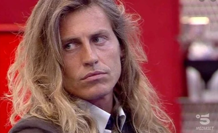 Grande Fratello, il vincitore Alberto Mezzetti ha l'acqua alla gola. Debito da 1 milione di euro