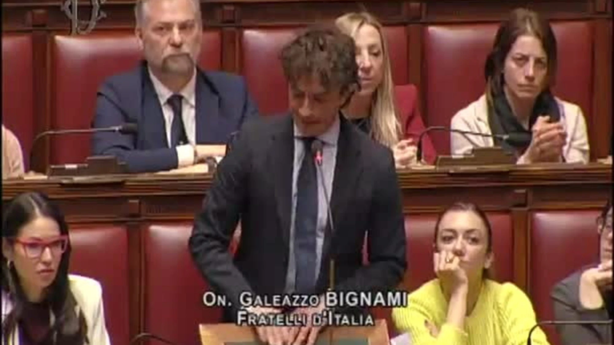 "Lei è espulso". Parla Bignami, e il grillino perde la testa per lo scoop di Libero