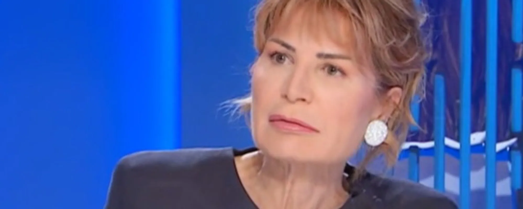Gruber balbetta e Cacciari la infilza: "Spero sia l'ultima volta"