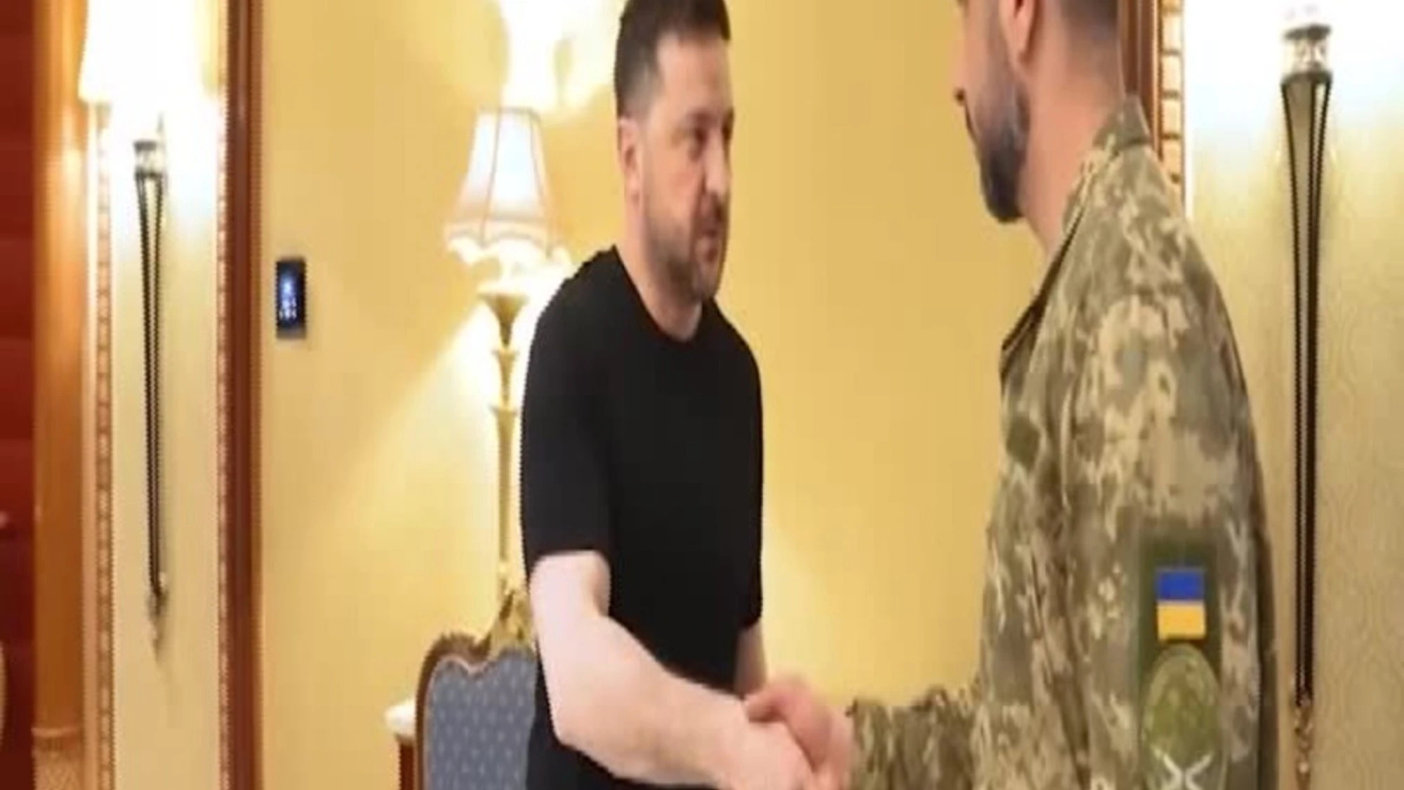 Arabia Saudita, Zelensky incontra gli esperti ucraini che assistono la regione del Golfo contro i droni iraniani