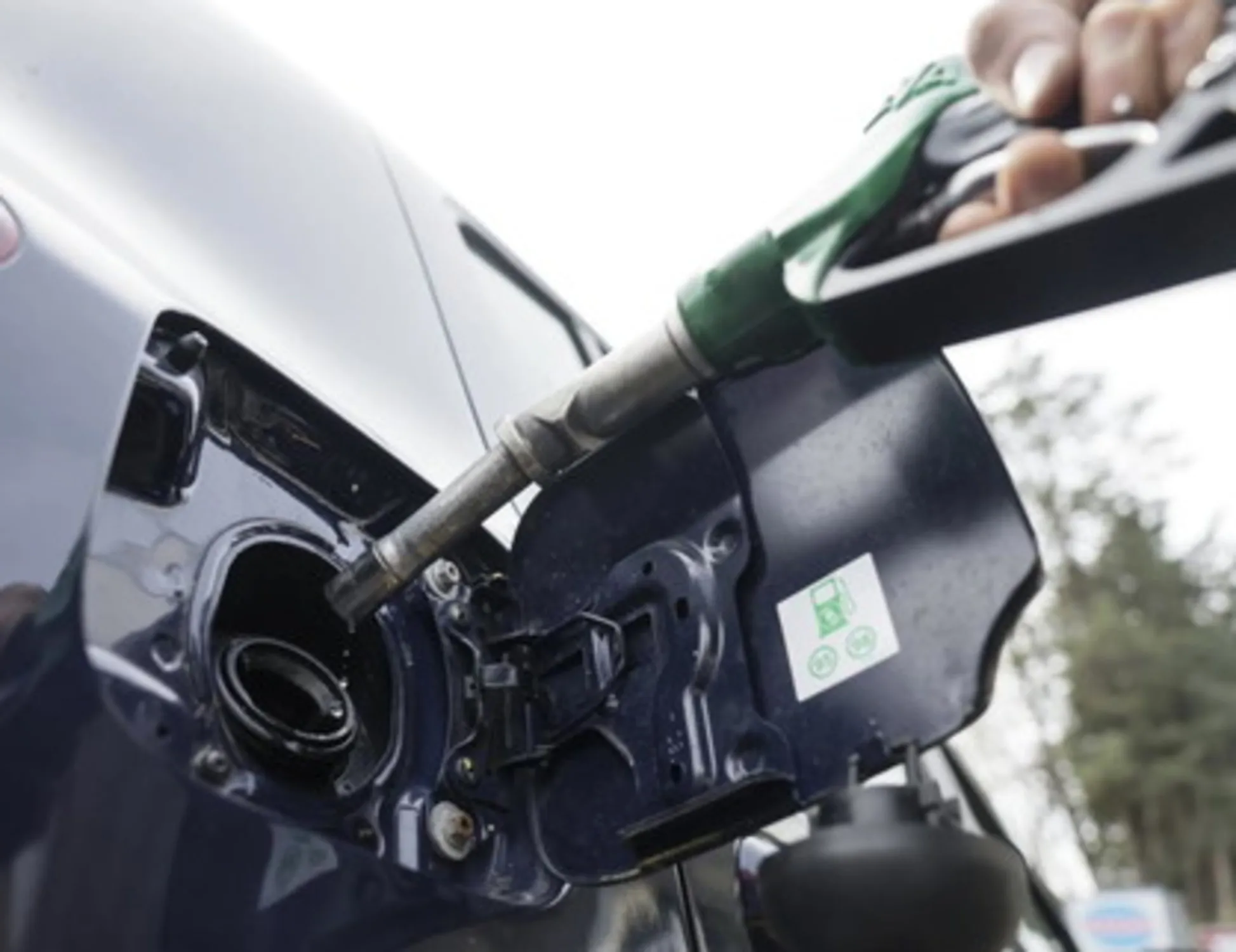 Leggi l'articolo: Il prezzo della benzina? Meglio in Italia: schiaffo alla sinistra