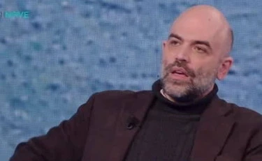Roberto Saviano, la sparata sulle violenze di piazza: "A pagare il prezzo più alto sono i manifestanti pacifici"