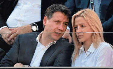 Olivia Paladino, ipoteche e magheggi contabili: ombre su lady Conte