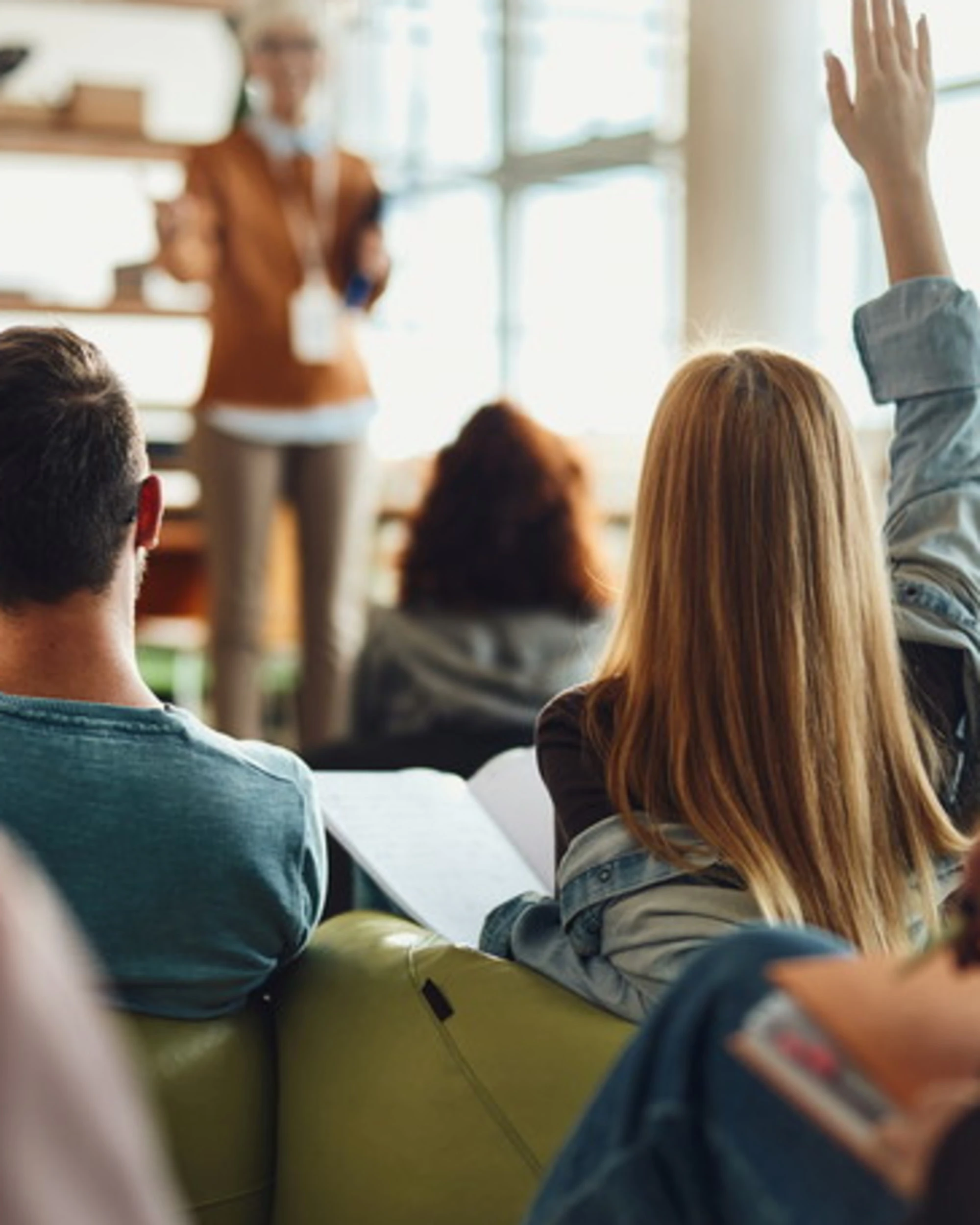 Voti e compiti addio: così si svaluta la scuola