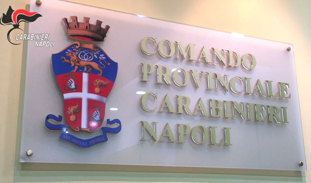 ESTORSIONI E DROGA, 22 ARRESTI A NAPOLI