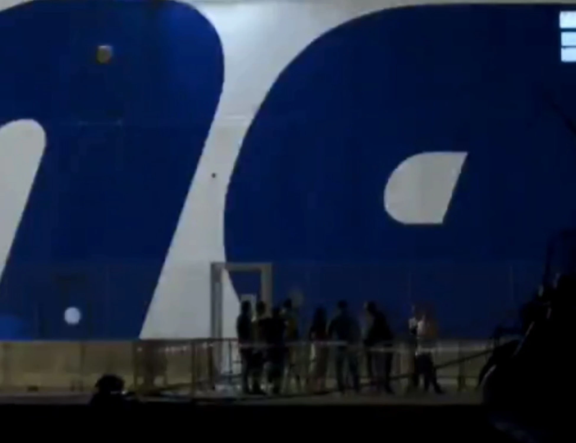 Mediterranea, il fermo "atto osceno": la Ong perde il controllo