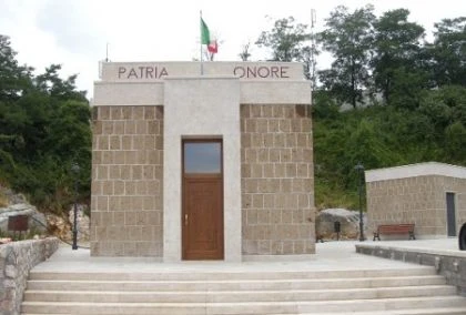 Affile dedica mausoleo al fascista Graziani:all'estero se la prendono con il sindaco
