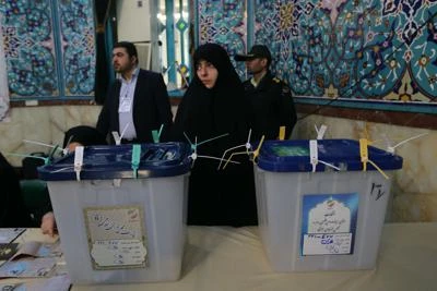 Iran al voto