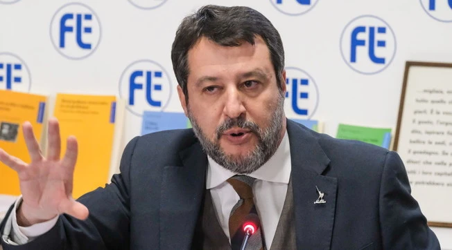 Matteo Salvini, così ha salvato gli italiani e le loro auto