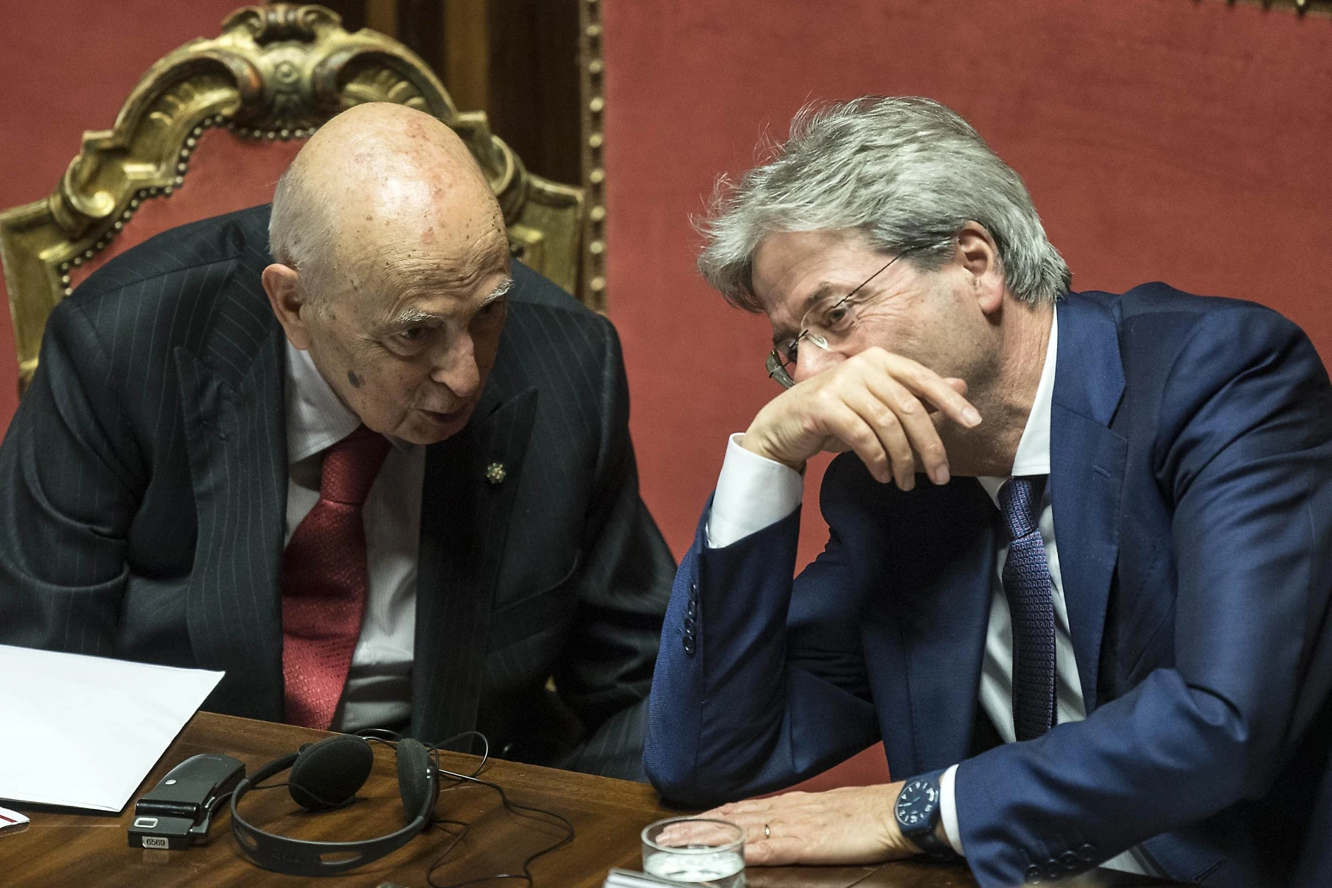 "Quello non lo voglio", Napolitano, il colpo di mano. Retroscena su re Giorgio: complotto in Parlamento