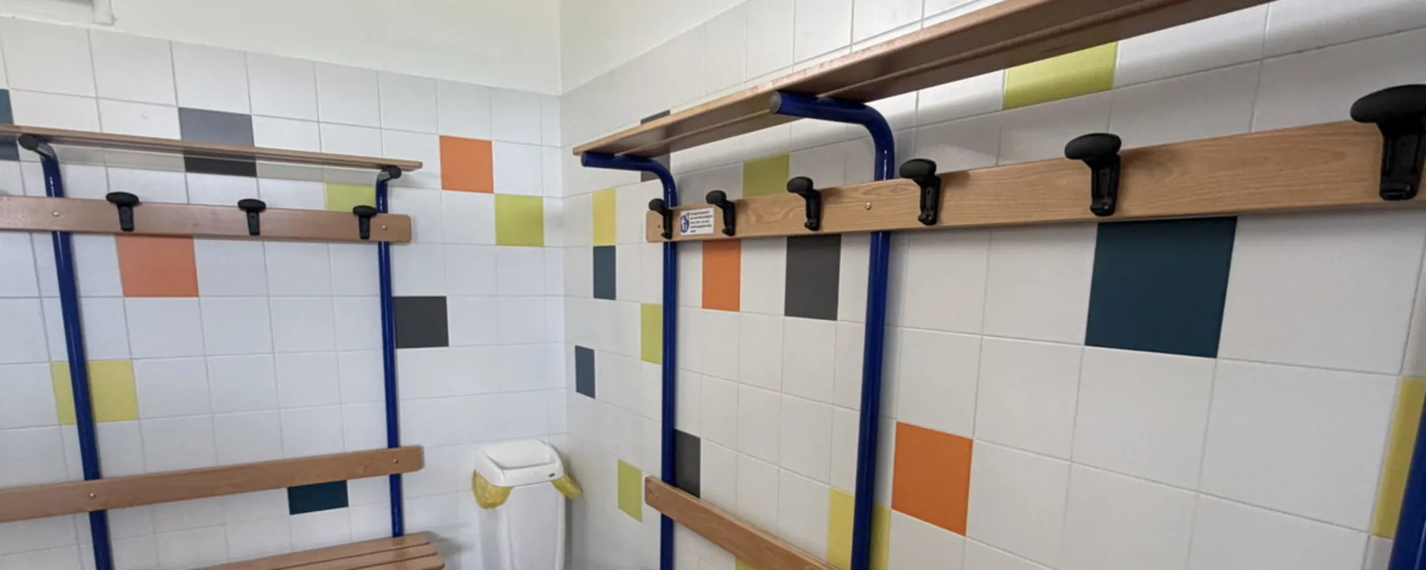 Si finge il papà e prova a rapire un bimbo in oratorio: chi finisce in manette