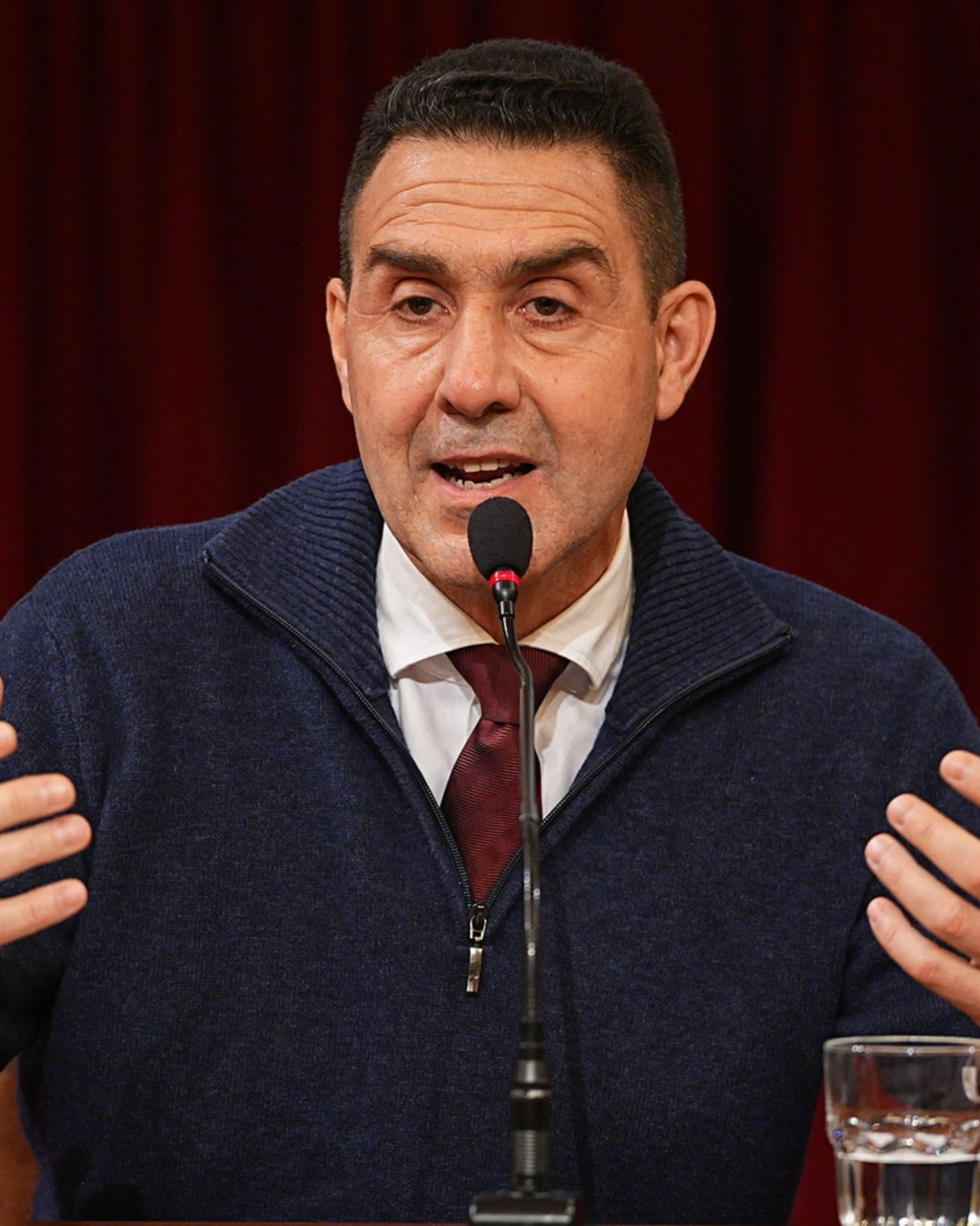 Roberto Vannacci a valanga: "Afd e Gergiev, la mostruosa ipocrisia della sinistra"