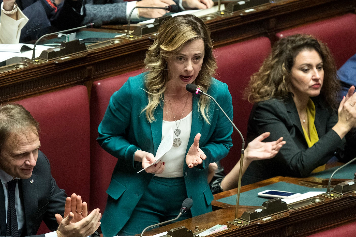 Sondaggio Swg per Enrico Mentana, il crollo del M5s: quanti voti rubano Meloni e i comunisti a Di Maio