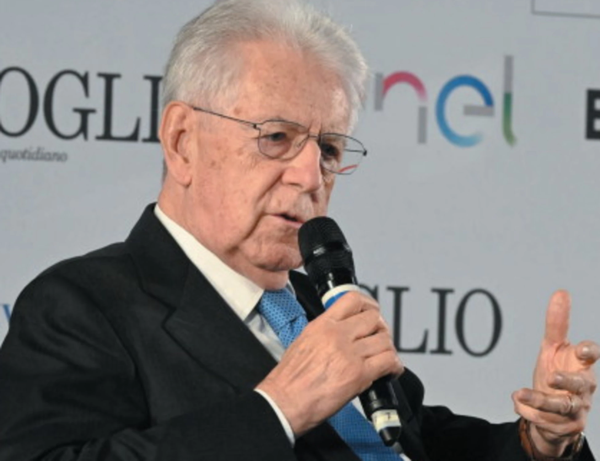 Mario Monti, agguato a Meloni: la mossa per difendere le storture della Ue