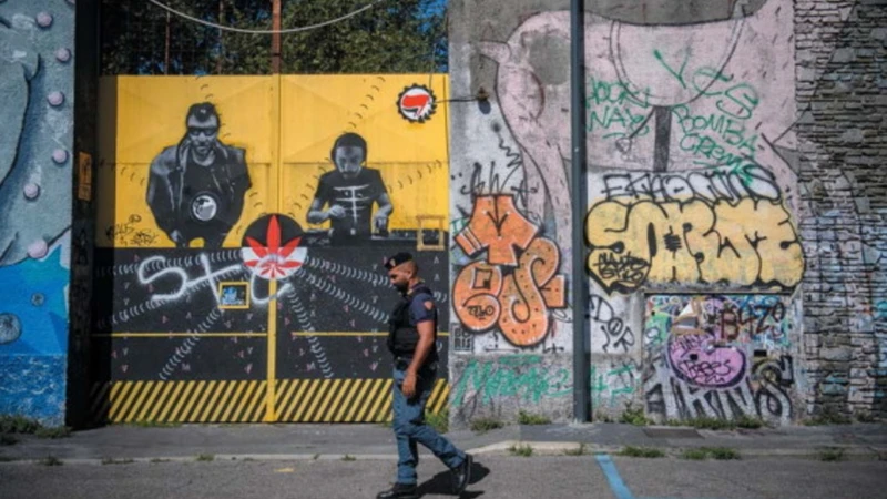 Quante minacce dai Leoncavallini