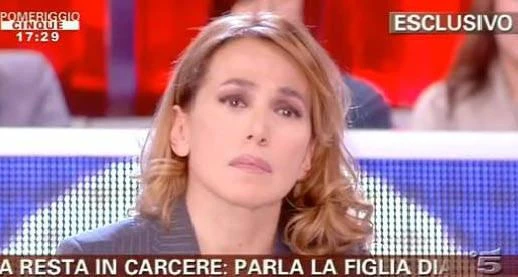 Ordine dei Giornalisti contro Barbara D'Urso: "Basta con le soubrette che usano il dolore per fare spettacolo"