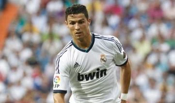 Ronaldo piange, il Real gli aumenta la "paghetta"