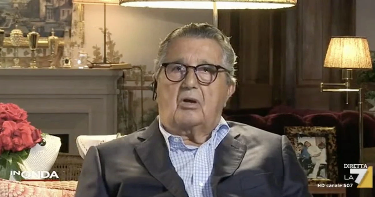 Carlo De Benedetti a In Onda: “Vicino al Pd? Non prendo tessere di partito, neanche della bocciofila”