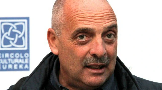 Isola dei famosi, Paolo Brosio: "Viva la Madonna ma anche le mega tope"