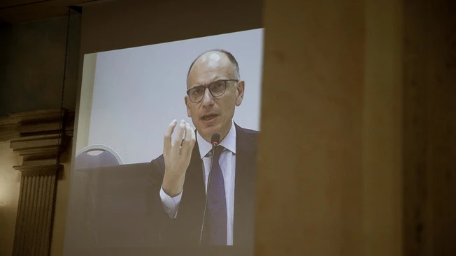 Enrico Letta, la strana voce: "Tutto pronto per il Letticidio"