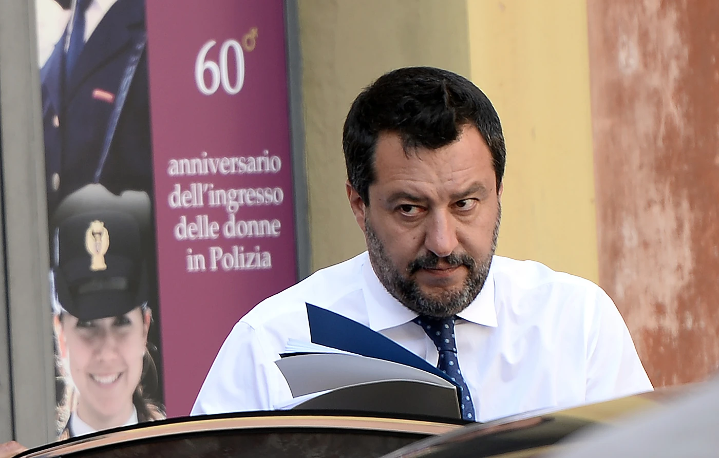 Matteo Salvini e il blitz contro i neo-nazisti al Nord: "Quel missile serviva ad uccidermi"