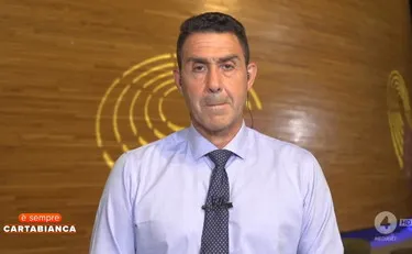 3072x1709