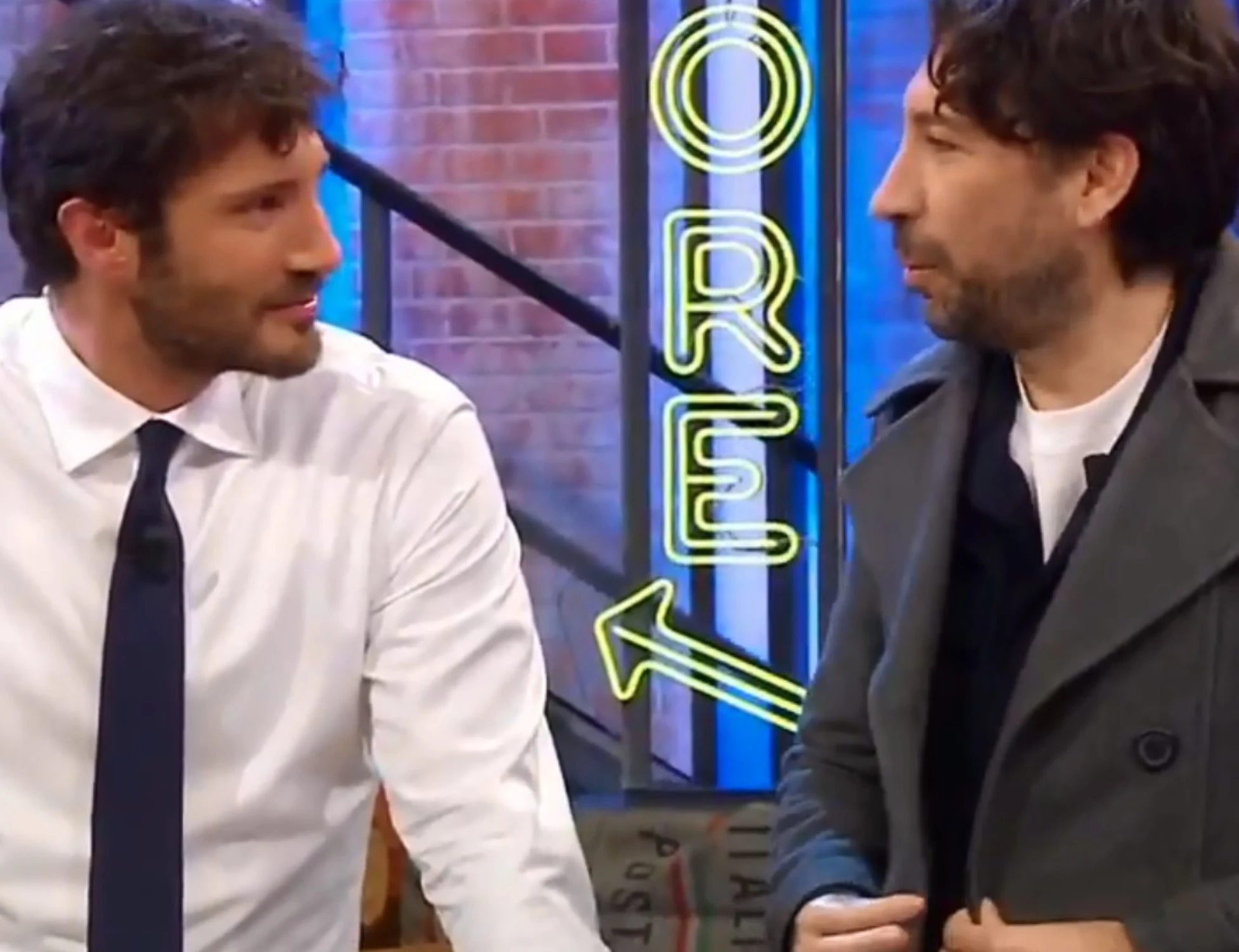 Affari Tuoi, Herbert fa impazzire De Martino: "Cosa ho inventato"