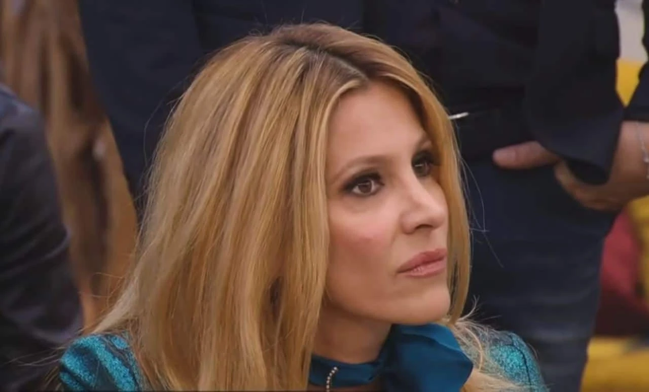 Adriana Volpe e Denver al Grande Fratello Vip, la reazione del marito: "Anche sua figlia..."
