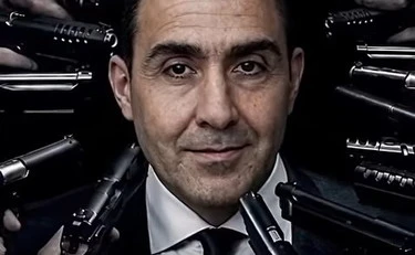 Generale Vannacci, l'ultimo video-choc: "Me ne frego, vincerò". L'ultimo video-choc