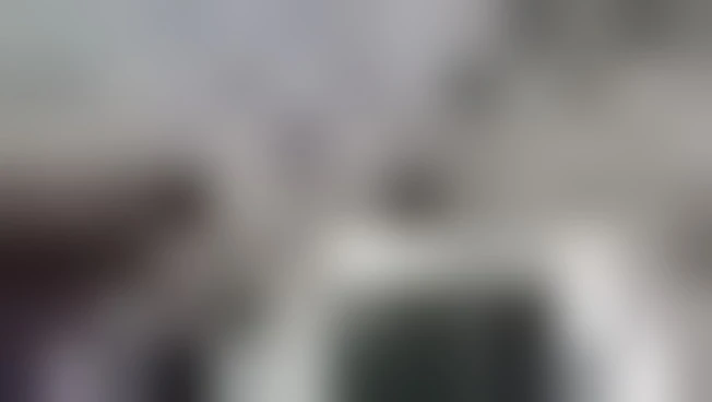 Papa Leone XIV a Douala, Messa all'aperto davanti a 120 mila fedeli