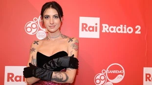 Ema Stokholma, la denuncia: "Nelle parti intime", la denuncia di una molestia raccapricciante