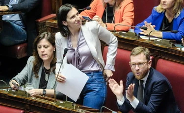 Schlein "cacciata" da Zanda: "In cosa ha trasformato il Pd"