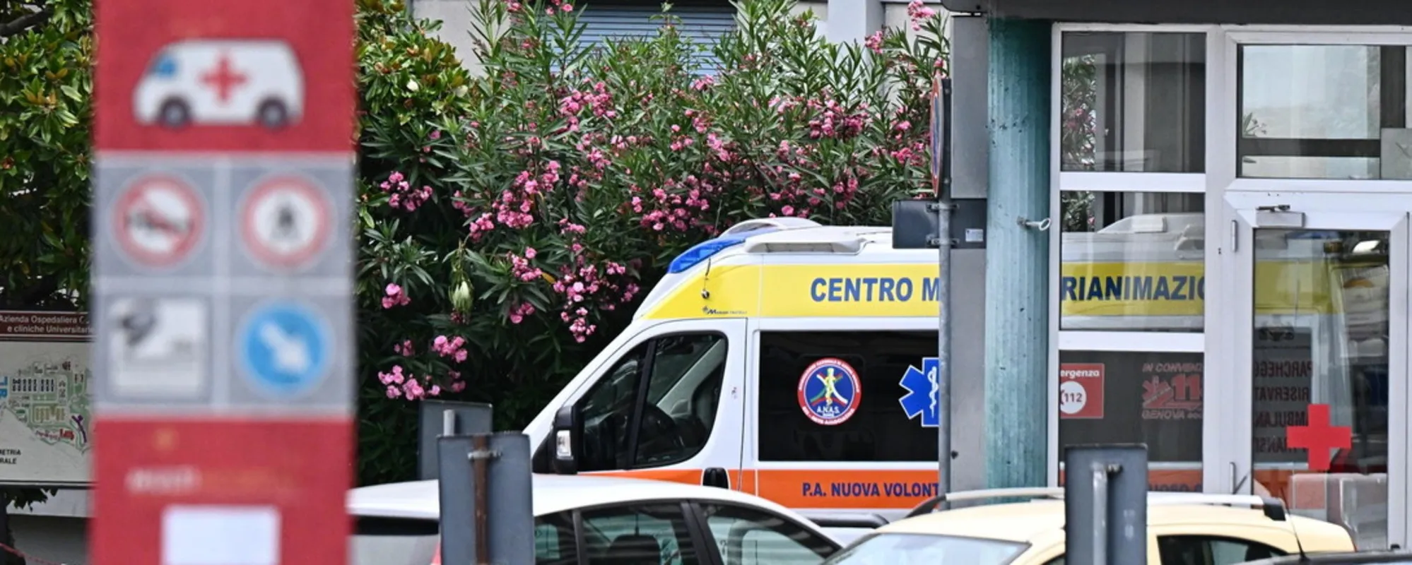 Si sveglia e tira un pugno in faccia all'infermiera: marocchino fuori controllo in ospedale a Verona