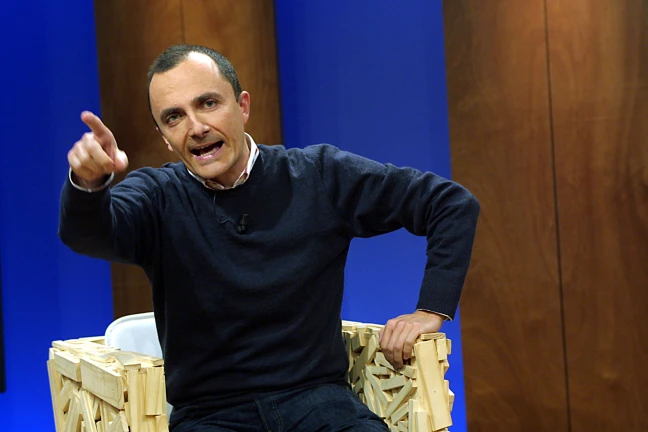 Daniele Luttazzi contro Carlo Freccero: "Compenso eccessivo? Non è vero, non ho mai trattato con la Rai"