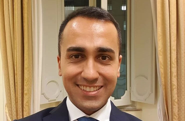 Luigi Di Maio asfaltato anche da Donald Trump: il viaggio negli Stati Uniti? Una brutta fine