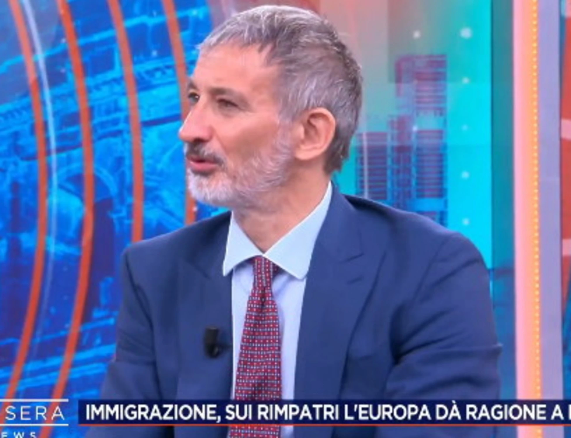 4 di Sera, Pietro Senaldi su Vannacci: "Un voto in odio alla sinistra"