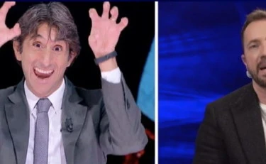 Donzelli-Scanzi, scontro a È sempre Cartabianca: "Minnie", "Ti ricordo il parcheggio disabili"