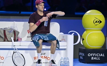 Jannik Sinner si confessa: "I miei geniotri non sono a Torino, hanno cose da fare"
