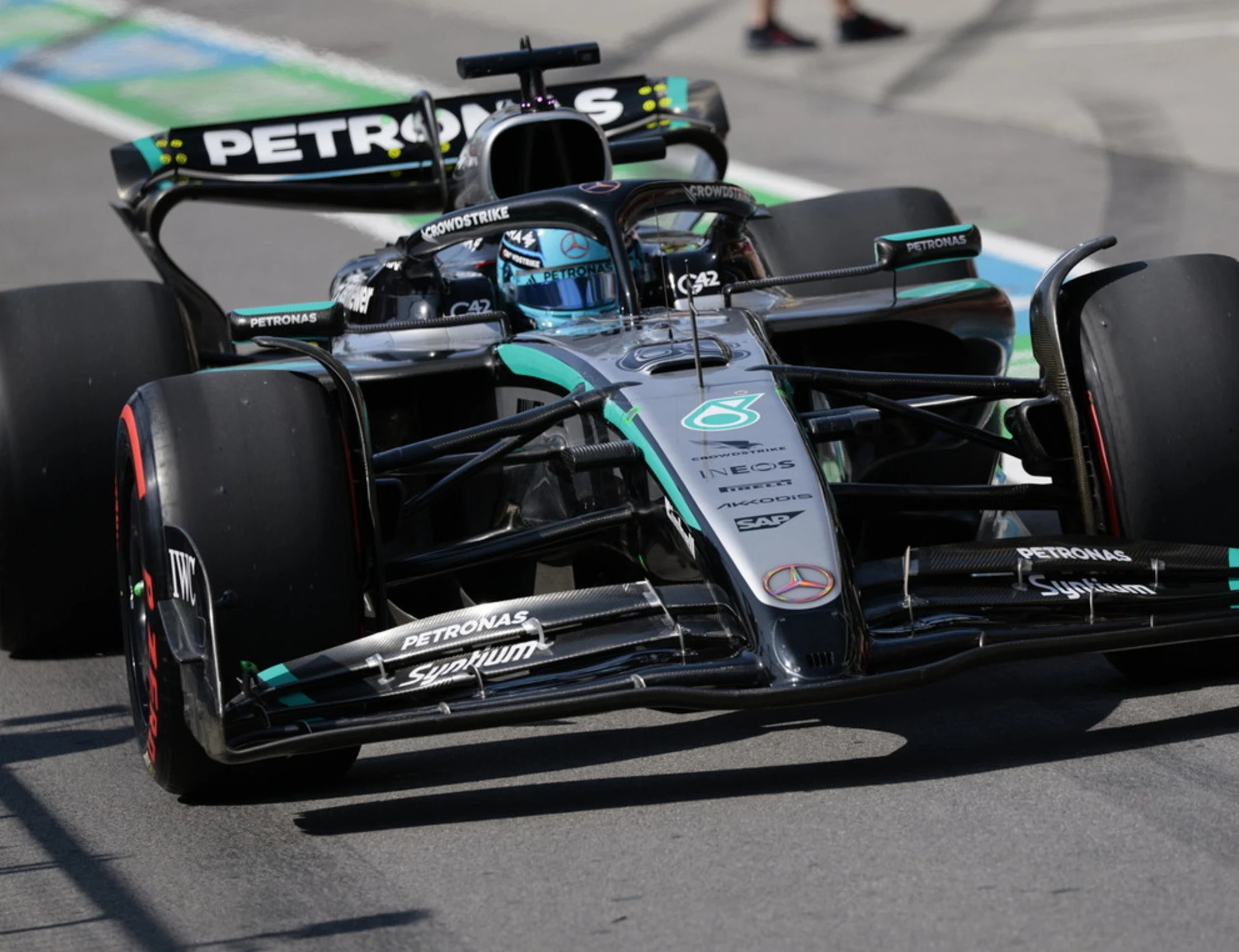 Gp Canada, trionfa Russell davanti a Verstappen: Ferrari fuori dal podio