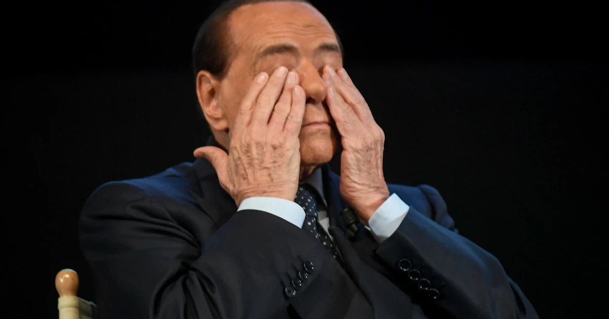 Silvio Berlusconi ricoverato al San Raffaele? Impensabile incontro in ospedale, con chi si trova faccia a faccia: lo scherzo del destino