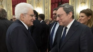 Sergio Mattarella, contatti continui con Mario Draghi: retroscena, il Quirinale alleato di Renzi e Salvini?