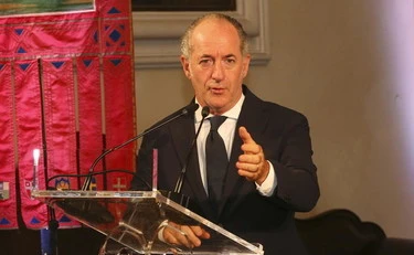 Luca Zaia, i maxi-poster apparsi in Veneto: cosa sta succedendo?