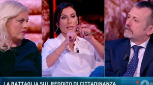 Alessia Morani dalla Gentili, "la povertà...". Ricoperta di insulti