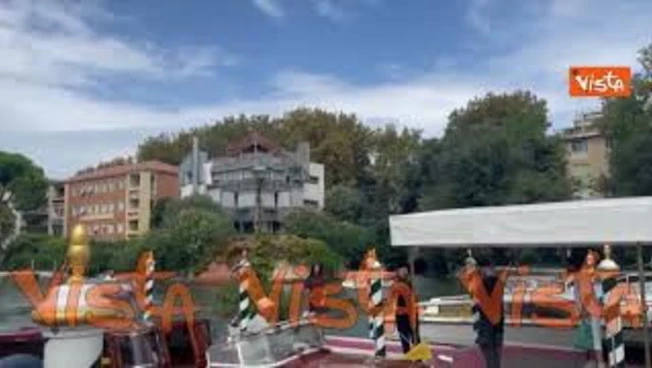 https://media.liberoquotidiano.it/jRLLU_VUoRINYAD7MR_Tjs4HDdPAwHSMStgU-EOZn_8/width:800/quality:90/aW1hZ2VzLzIwMjUvMDgvMzEvMTcwNDA0MTA3LTAxYjJjY2RiLWU2YWYtNGFlZi04NWQ0LTk3ZTk5ZmY1YjIzNC5qcGc.webp