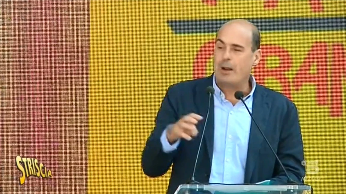 Striscia la Notizia dà il benvenuto a Nicola Zingaretti: gaffe da brividi, cosa gli esce dalla bocca