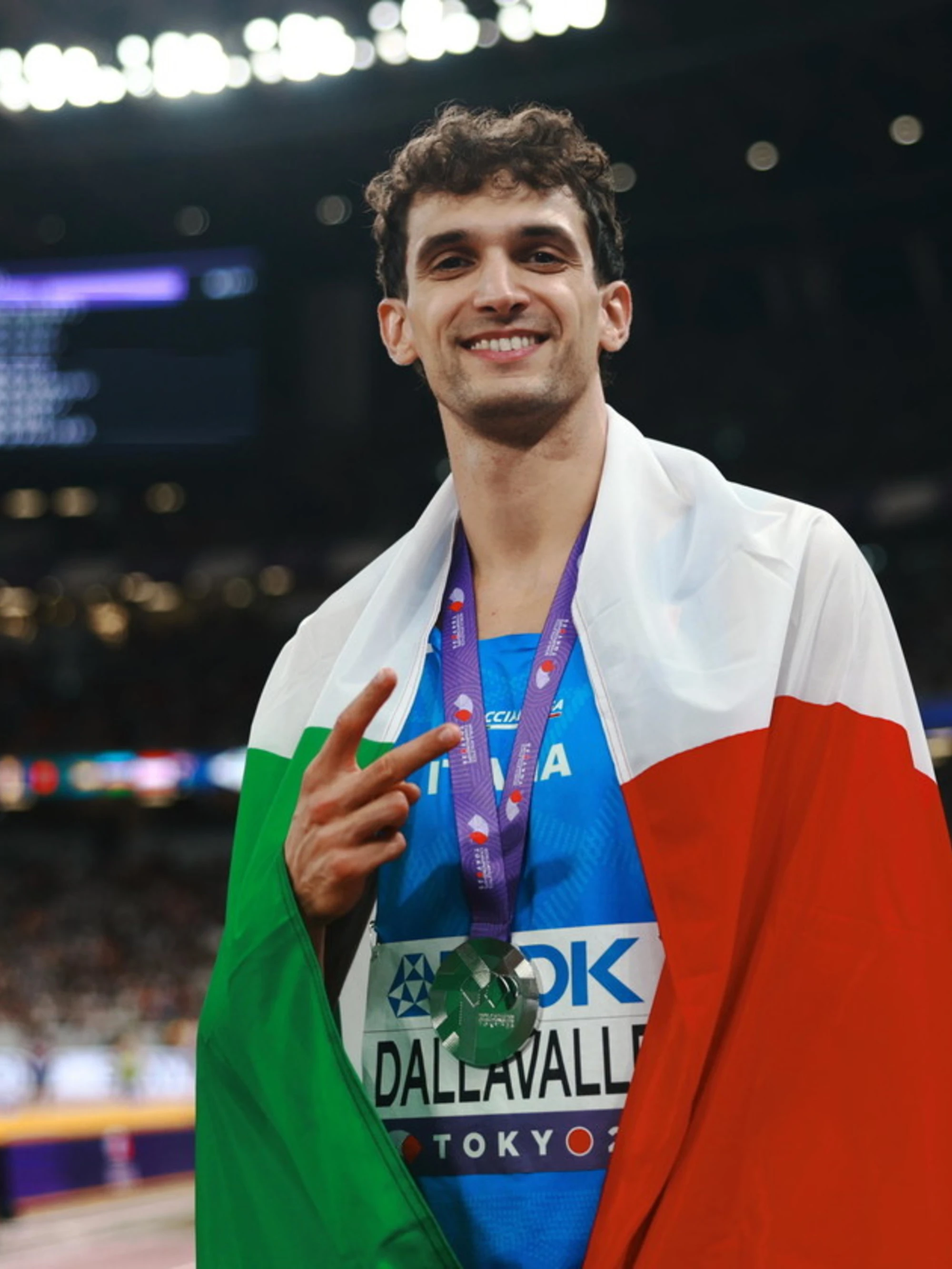 Tokyo, impresa di Dallavalle: argento mondiale nel salto triplo