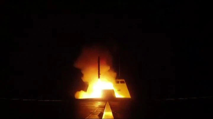 Siria, delirio mondiale nella notte: "Ci hanno attaccato", poi la smentita