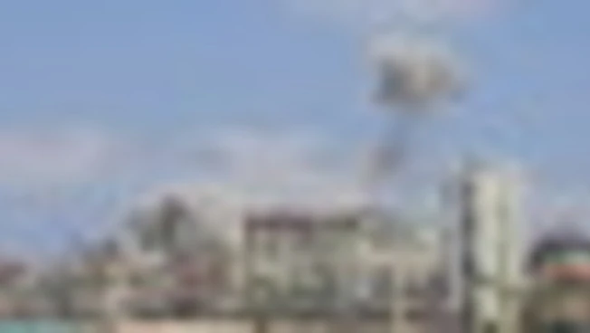 Pesante attacco israeliano in Libano su zona residenziale Tiro, vittime