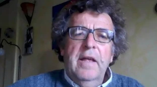 Greenpass, il professor Ugo Mattei: "Come l'Apartheid, come protesteremo sugli autobus"