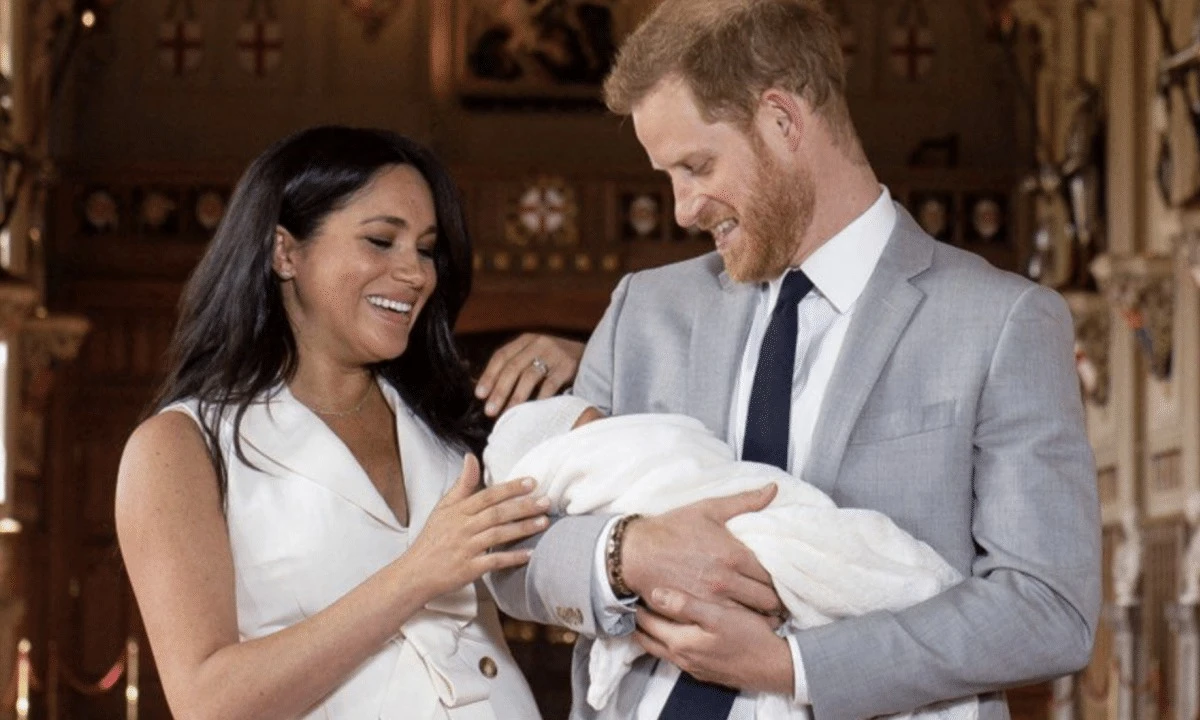Meghan Marke, i dettagli dell'accordo segreto con la nuova tata: contratto senza precedenti